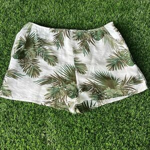 POOKIE & SEBASTIAN Palm Leaf Shorts size medium